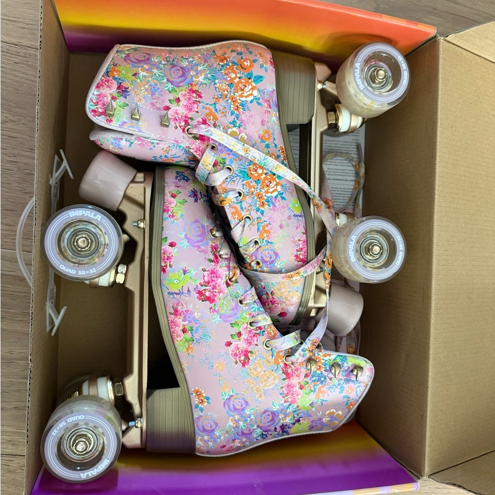 Impala Roller Skates with box